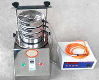 試驗(yàn)篩多用于實(shí)驗(yàn)篩物料篩分使用，篩分效果比較明顯，每層篩框都是有不同的篩分孔徑控制物料的精度大小，同時(shí)具有定時(shí)功能。