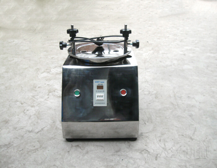 試驗(yàn)篩是一種實(shí)驗(yàn)篩比較常見的一種，所以很多的化學(xué)用品都是可以篩分的。